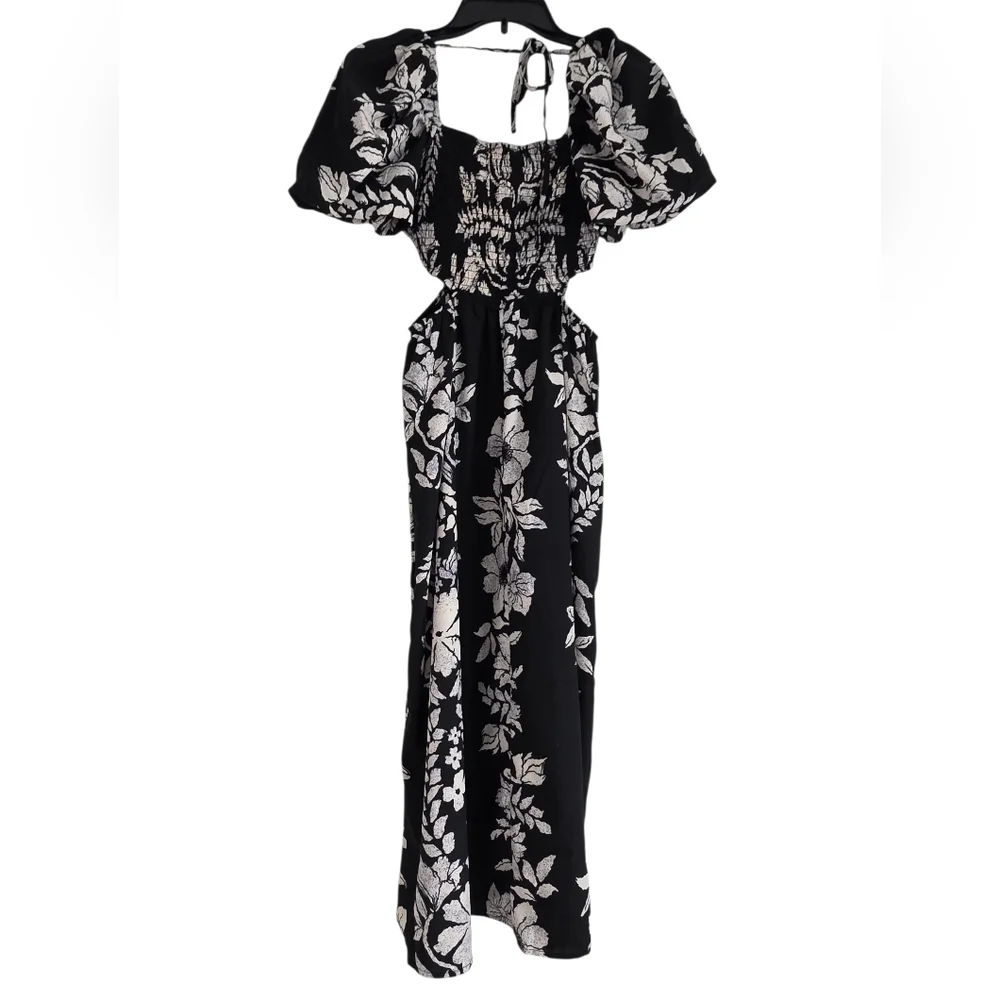 Blush Floral Maxi Dress Puff  Sleeves Smocked Bodice Black White Size Medium